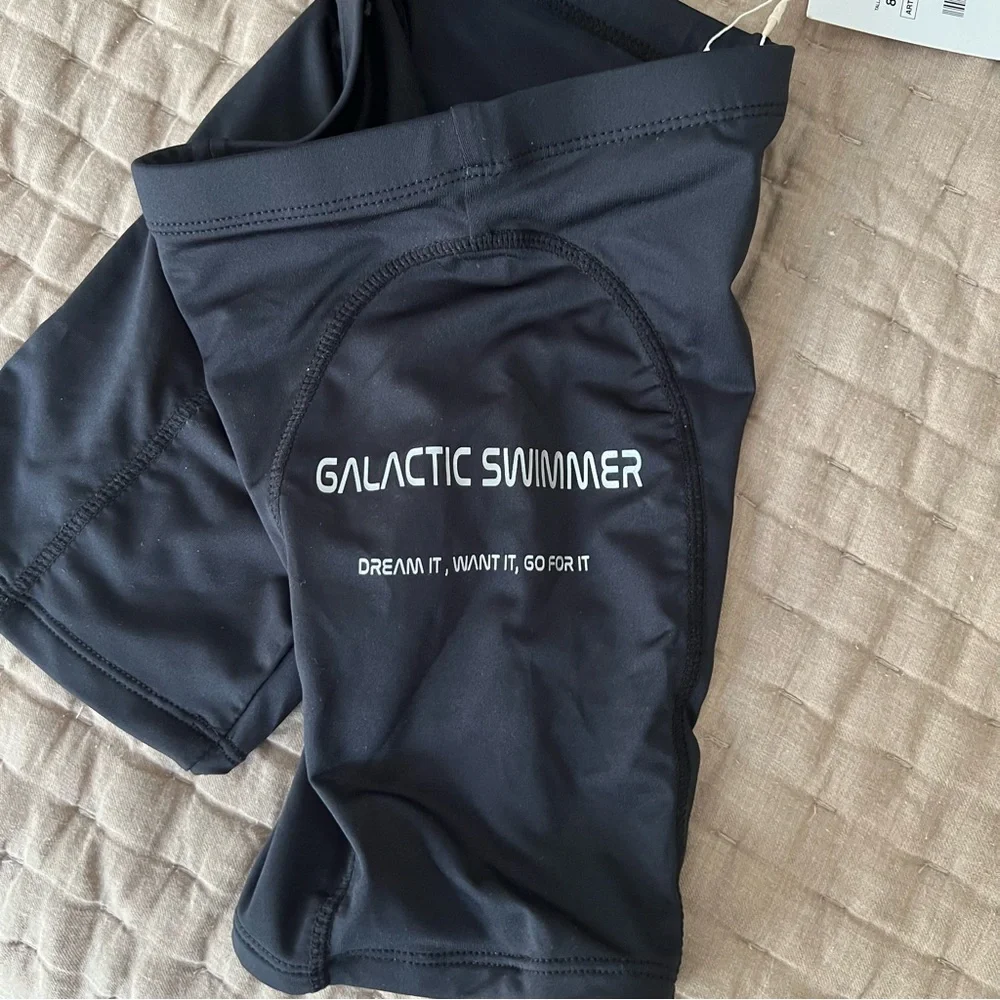 Zara Boys Swim Jammers in Black size 8-9 yrs
